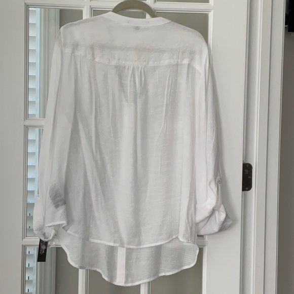 Zac & Rachel semi sheer top NWT - Picture 2 of 6